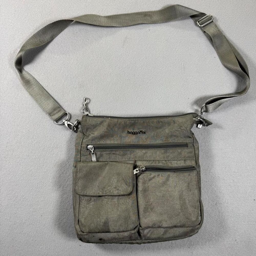 Baggallini Women's Grey and Khaki Bag